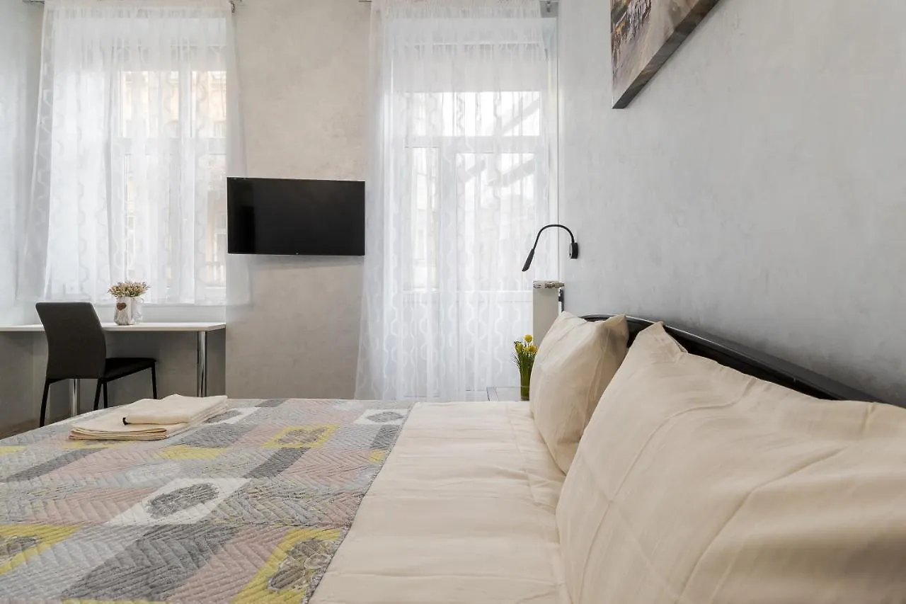 Golden Violin ! Apartments Lviv S